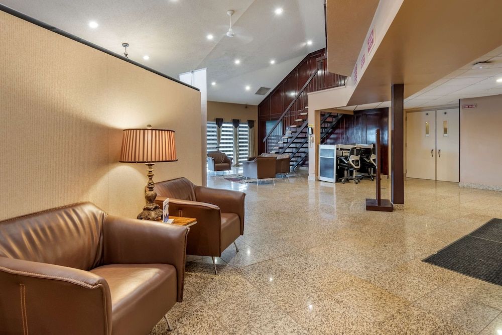 Best Western Marquis Inn & Suites 2