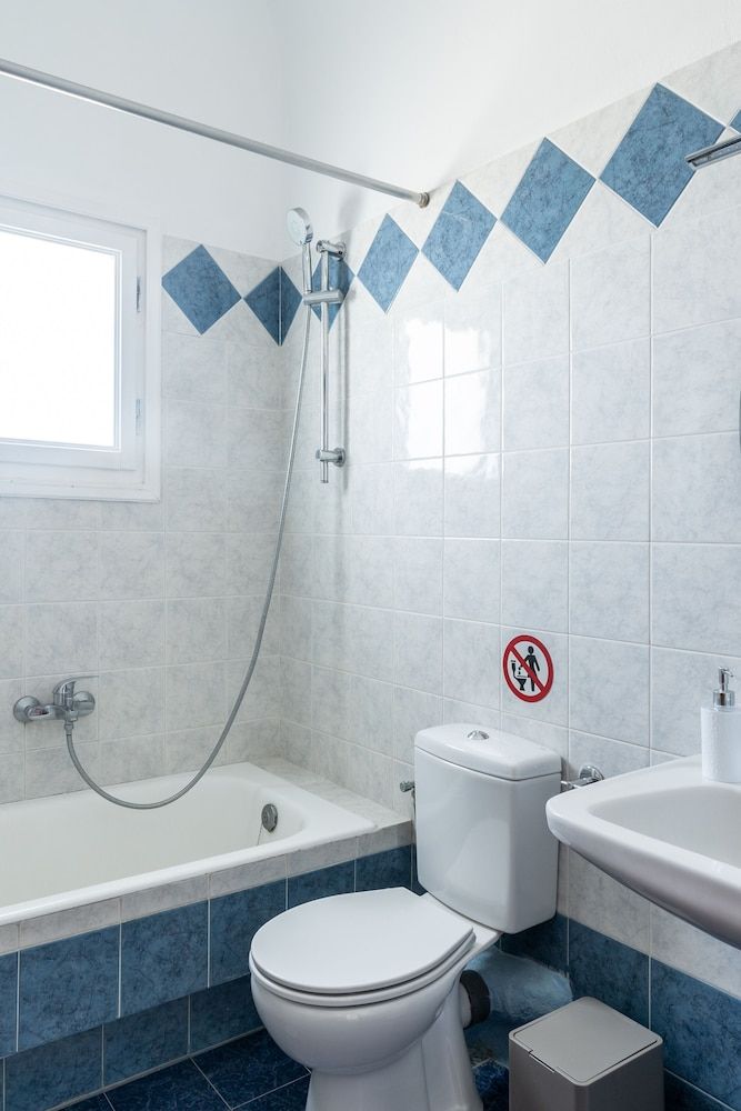 Ampelos Executive Houses 3