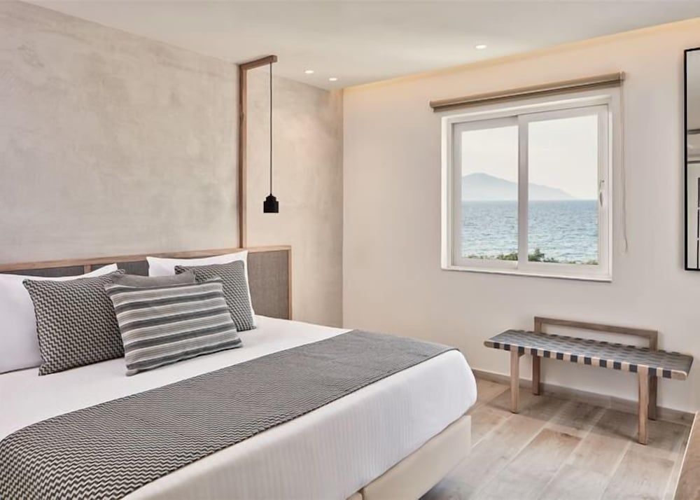 Atlantica Marmari Palace 3