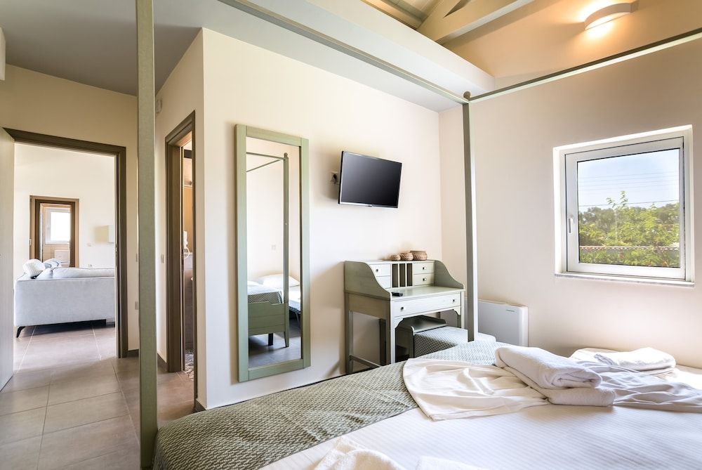 Three Stars Luxury Villas 3
