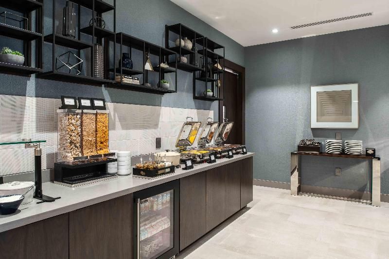 Holiday Inn Express Boston South - Quincy 2