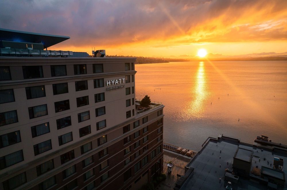 Hyatt Regency Lake Washington at Seattle’s Southport 4 estrelas em Renton