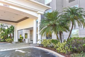 Holiday Inn Express & Suites Cocoa