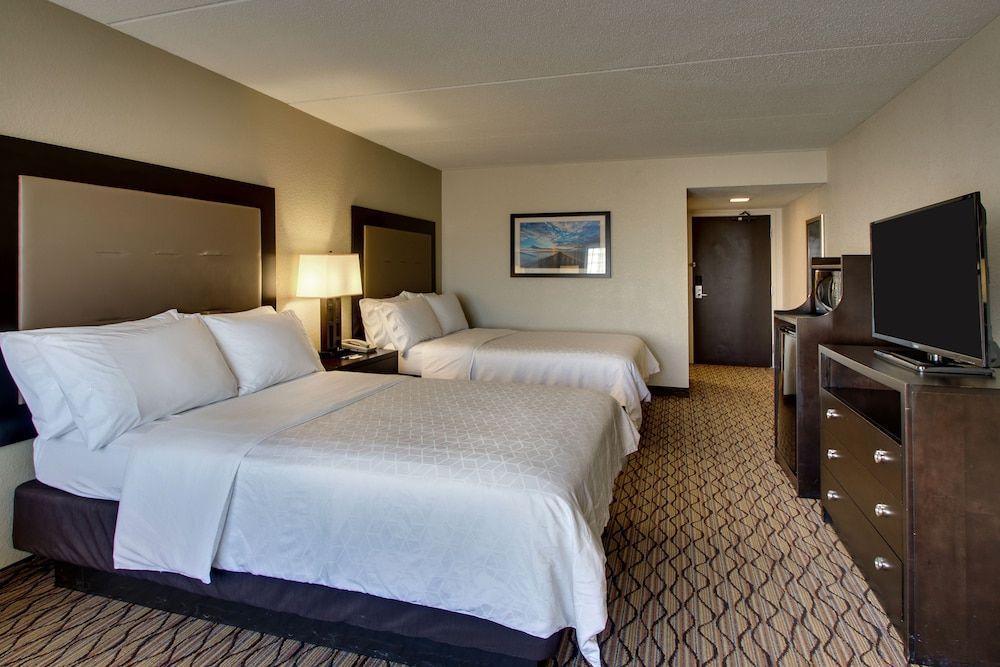 Holiday Inn Express Baltimore-BWI Airport West by IHG 2