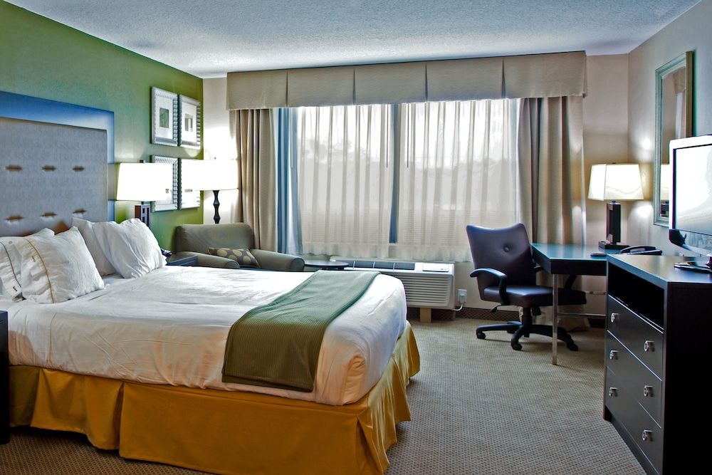 Holiday Inn Express & Suites Jacksonville-Mayport/Beach by IHG 3