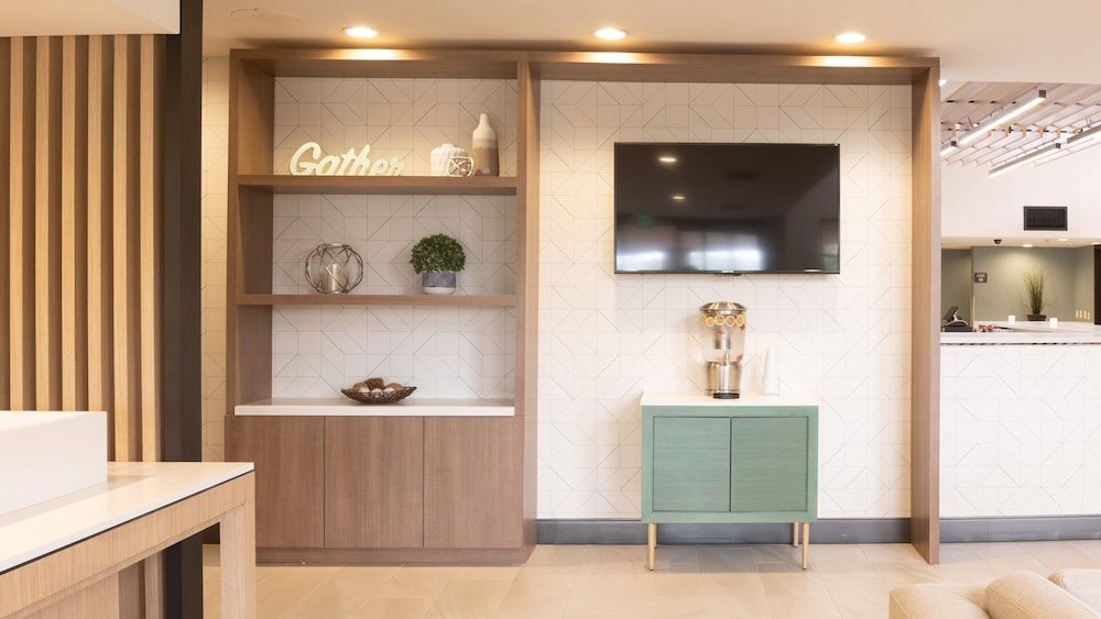 Holiday Inn Santa Ana-Orange Co. Arpt  2