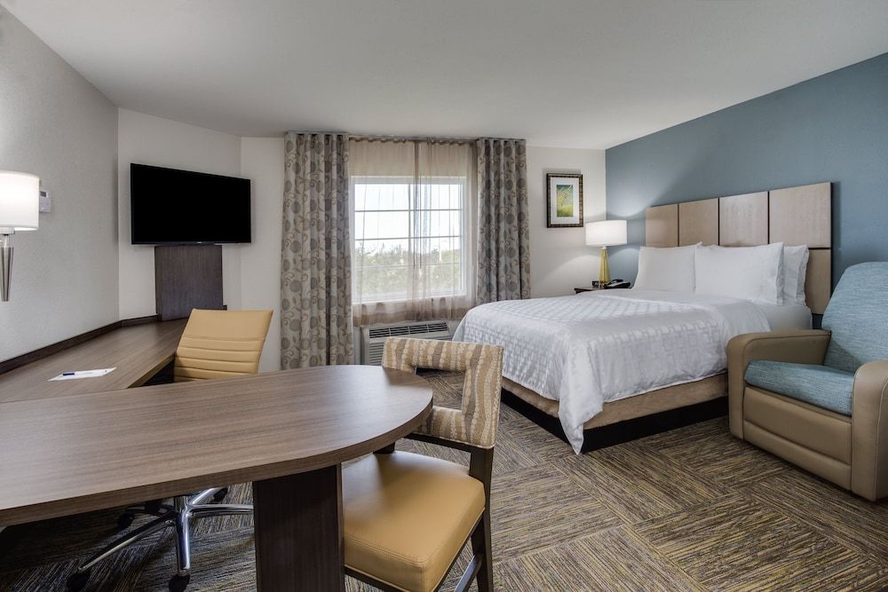 Candlewood Suites Ft. Lauderdale Airport/Cruise by IHG 3