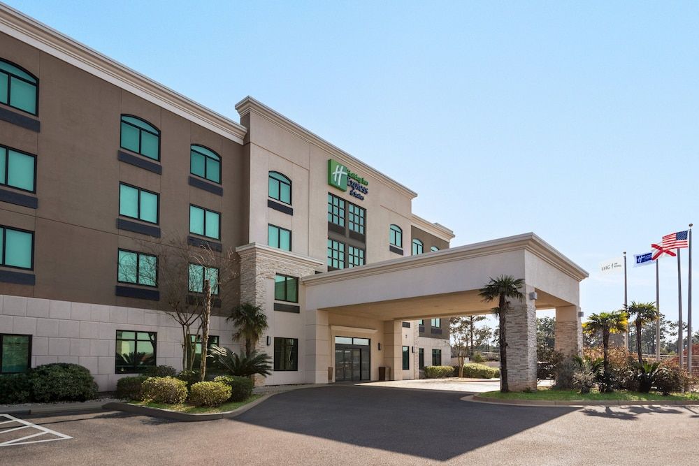 Holiday Inn Express & Suites Mobile West I-10 by IHG 1