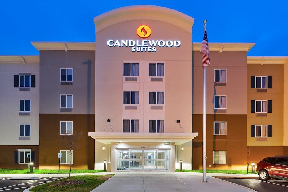 Candlewood Suites Louisville - NE Downtown Area by IHG 2 estrellas en Louisville