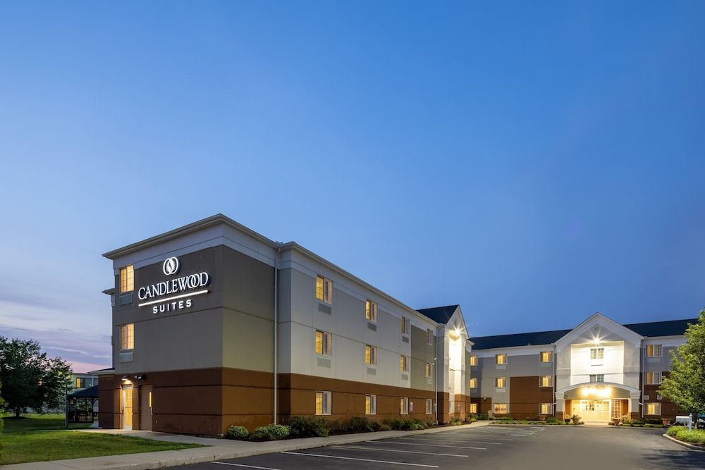 Candlewood Suites Windsor Locks Bradley Arpt by IHG 2 estrellas en Windsor Locks