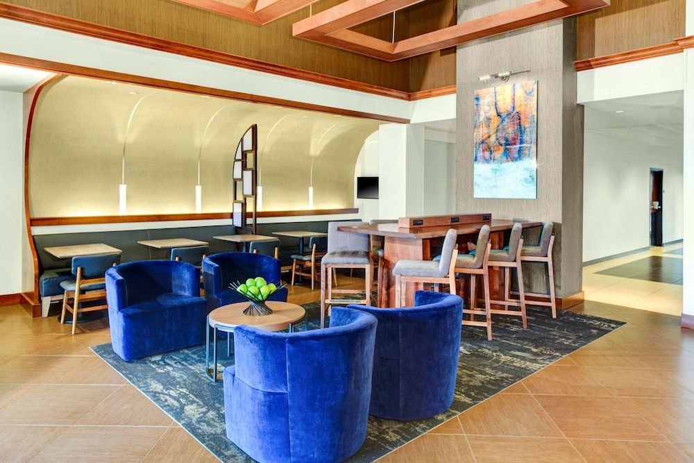 Hyatt Place Pittsburgh Airport/Robinson Mall 1