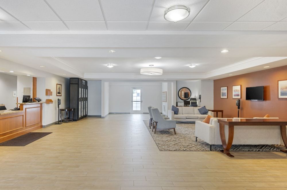 Candlewood Suites Indianapolis East by IHG 3