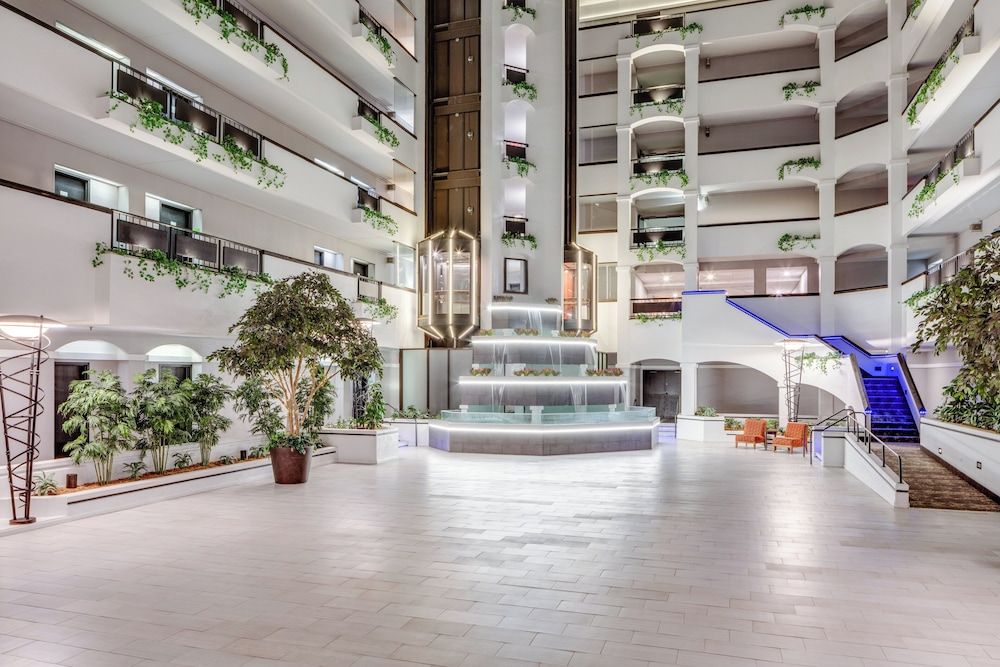 Holiday Inn Hotel & Suites Springfield - I-44 by IHG 2