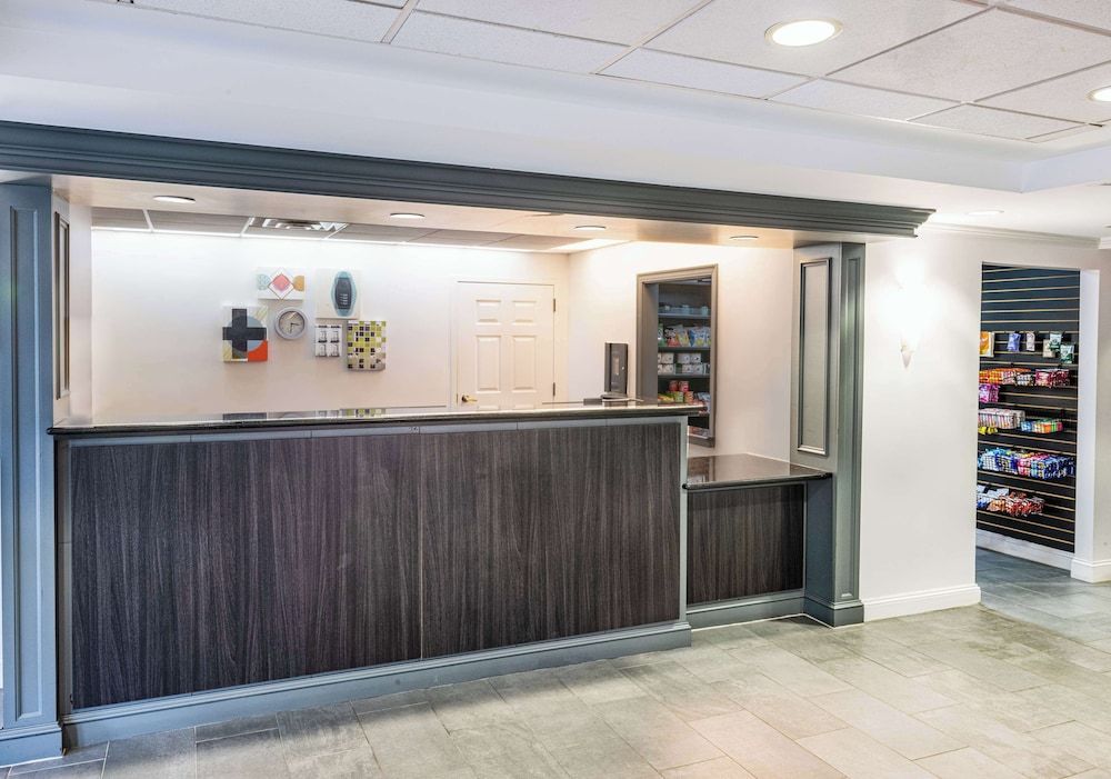 Hyatt House Herndon/Reston 2