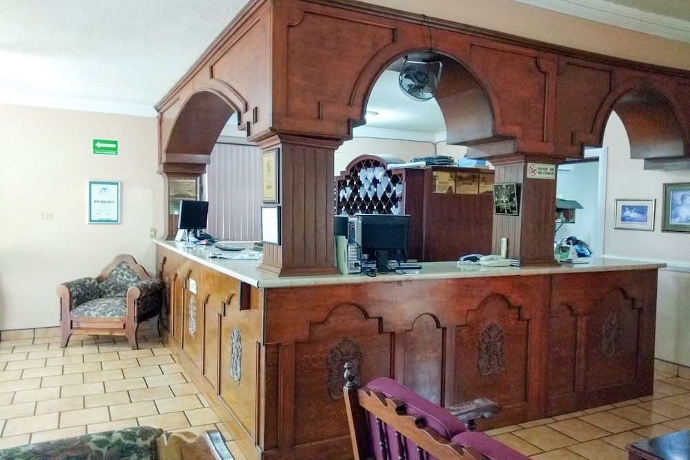 Hotel Posada Santa Fe 3