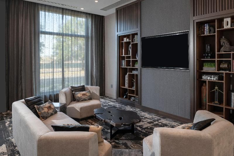 Staybridge Suites Boston Logan Airport - Revere 3