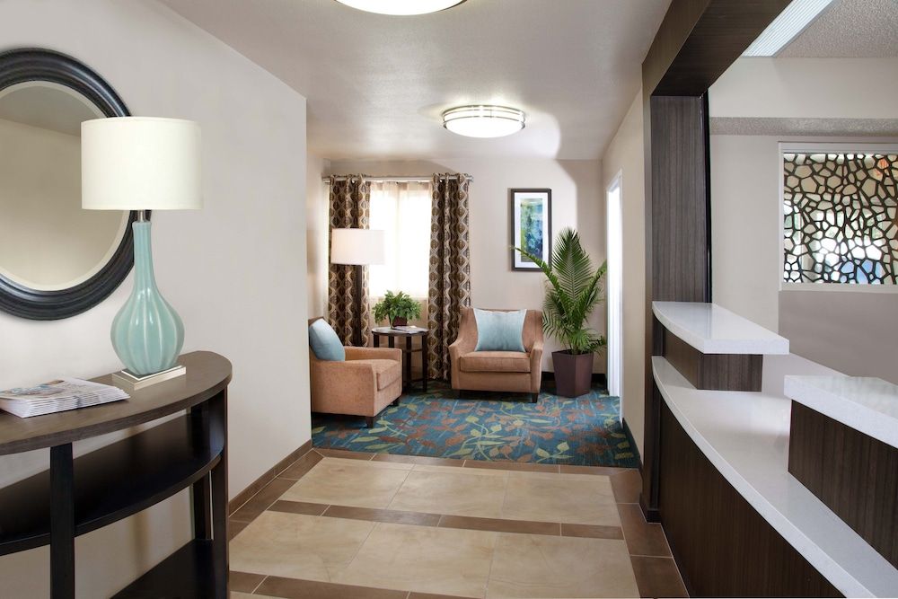 Candlewood Suites Grand Prairie - Arlington by IHG 3