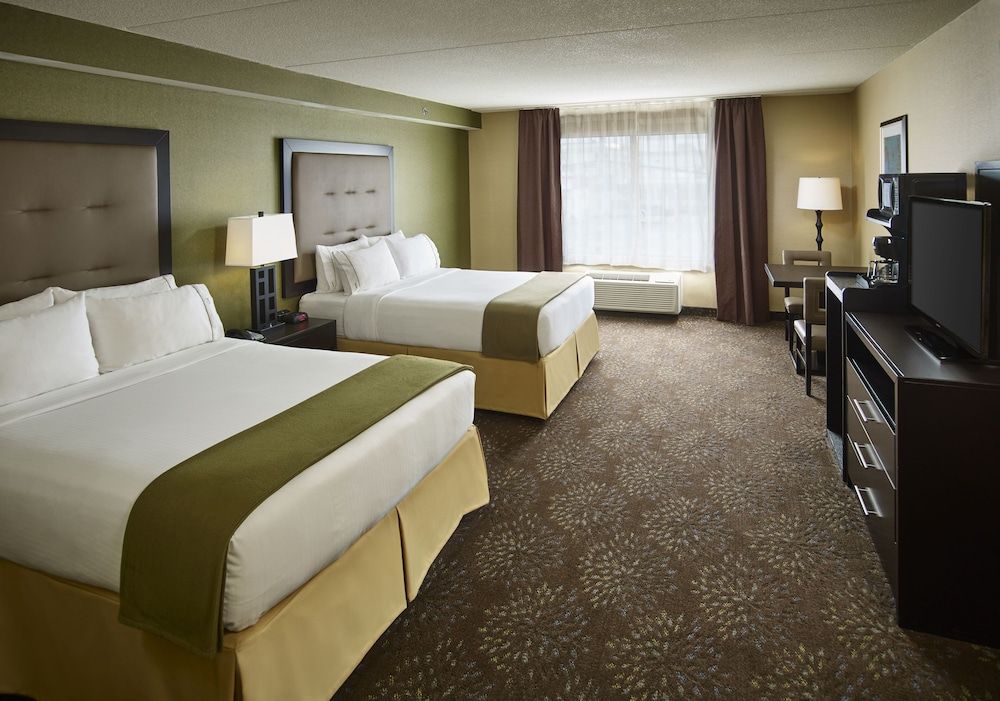 Holiday Inn Express & Suites Timmins by IHG 3
