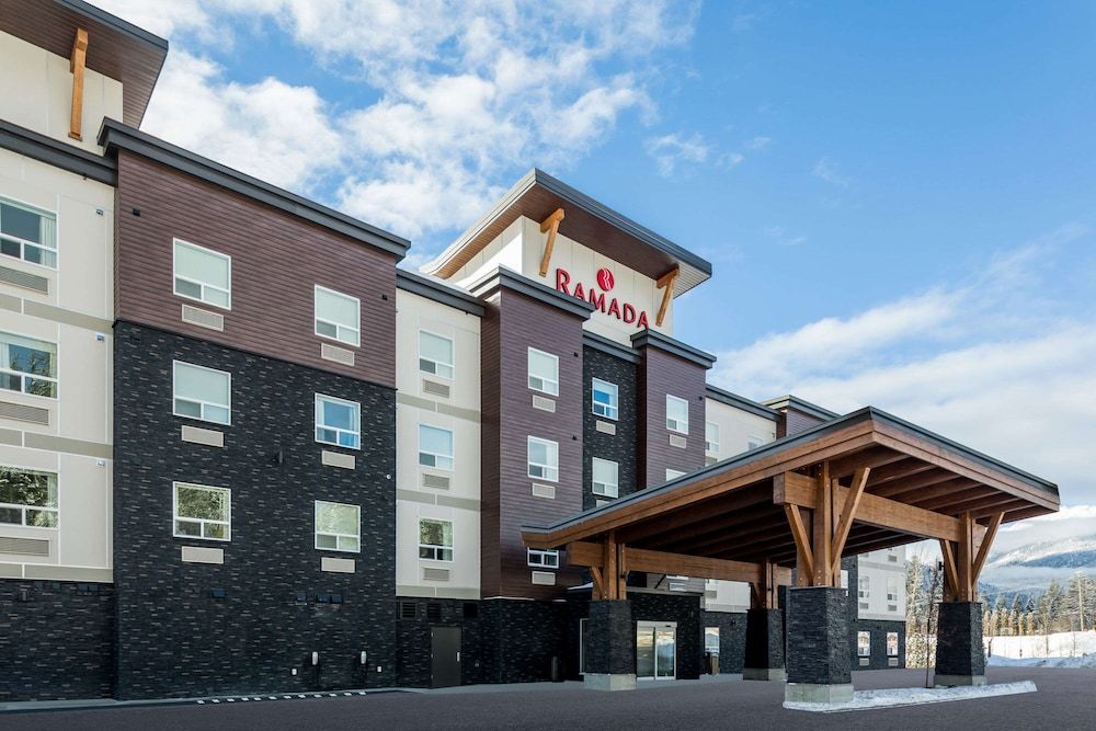 Ramada by Wyndham Revelstoke 3 estrelas em Revelstoke