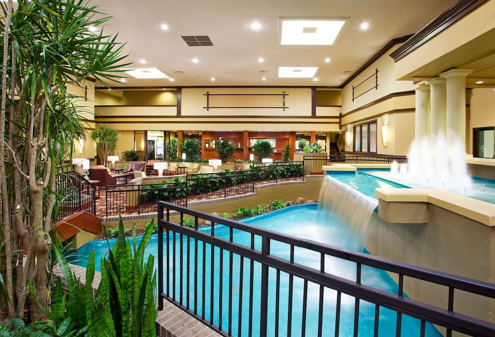 Holiday Inn Hotel & Suites Cincinnati - Eastgate by IHG 3 estrellas en Cincinnati