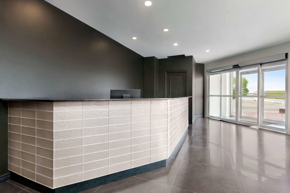 Travelodge by Wyndham Rigaud 3