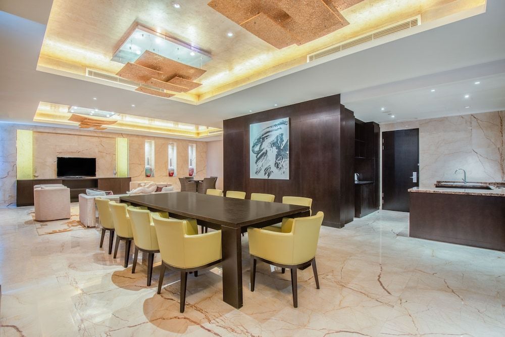 Holiday Inn Nantong Oasis Centre by IHG 3