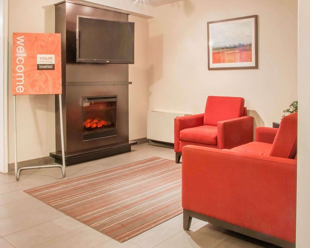 Comfort Inn South 2
