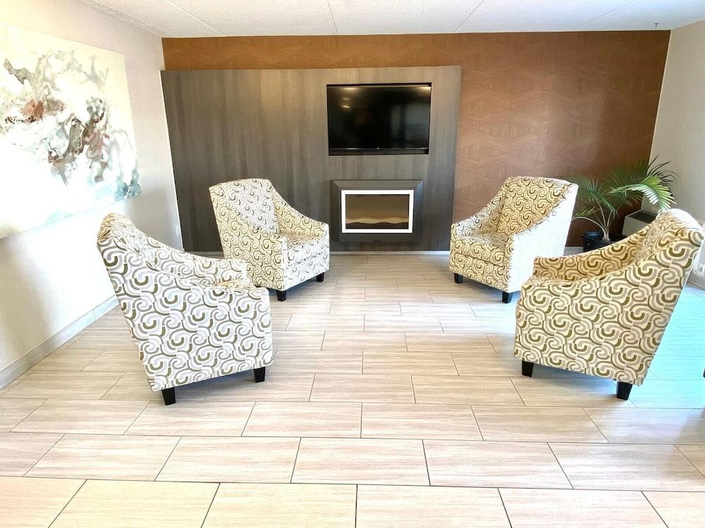 Comfort Inn St. Catharines 3