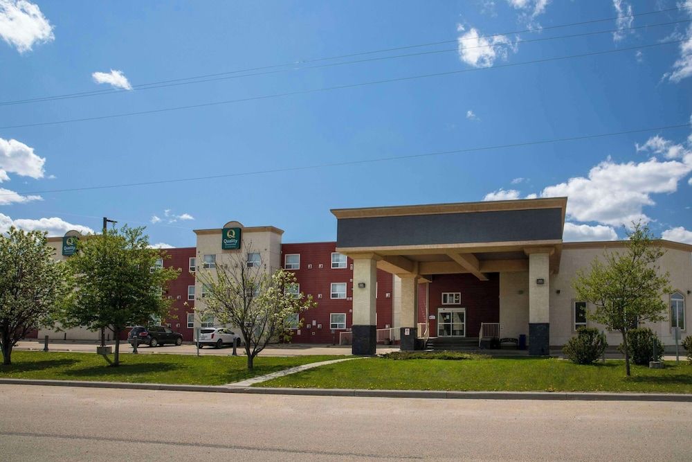 Quality Inn & Suites 2 estrelas em Whitecourt