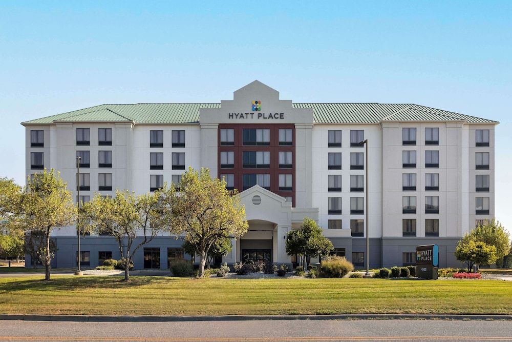 Hyatt Place Utica 1