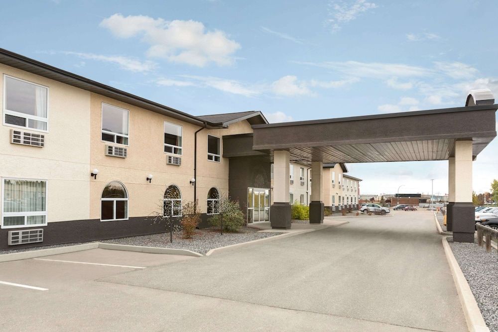 Days Inn & Suites by Wyndham Thompson 4 estrelas em Thompson