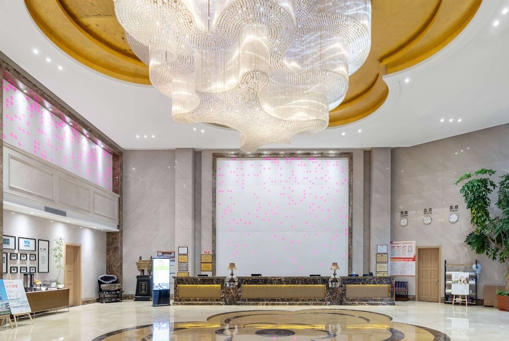 Ramada Linyi North 3