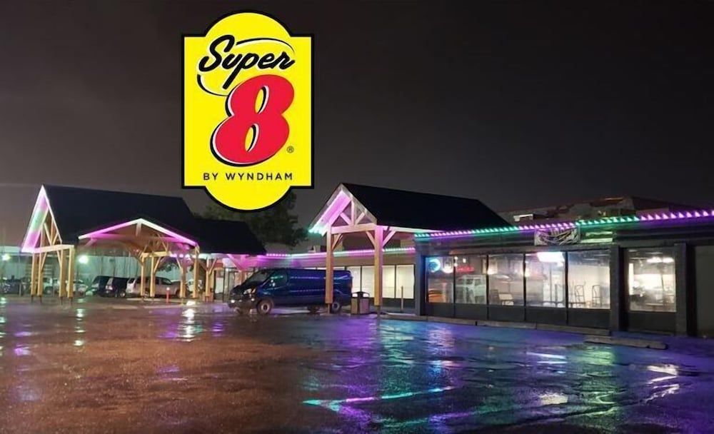 Super 8 by Wyndham Spruce Grove 3 estrelas em Spruce Grove