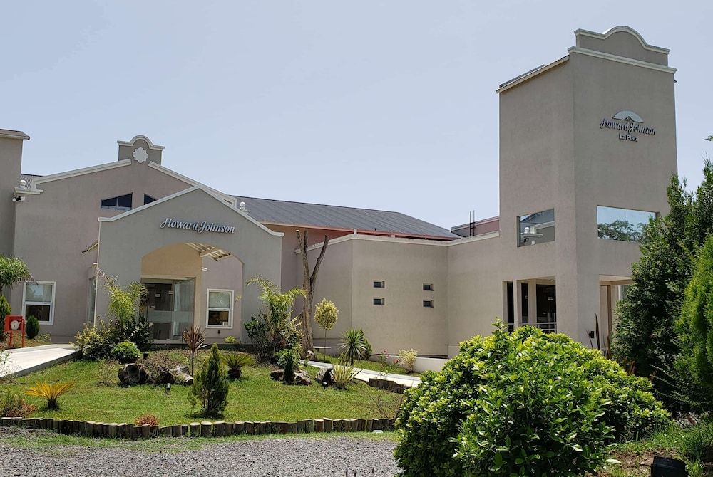 Howard Johnson by Wyndham La Plata 3 estrelas em La Plata