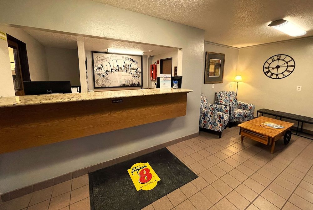 Super 8 by Wyndham Missoula/Brooks Street 3