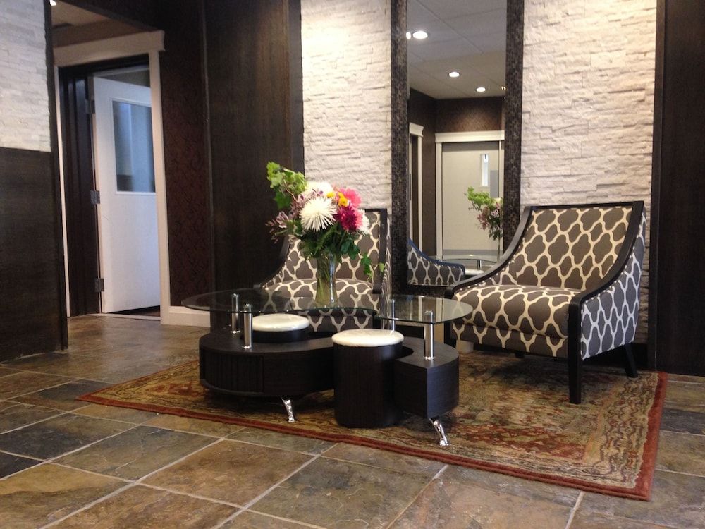 Days Inn by Wyndham Sylvan Lake 3