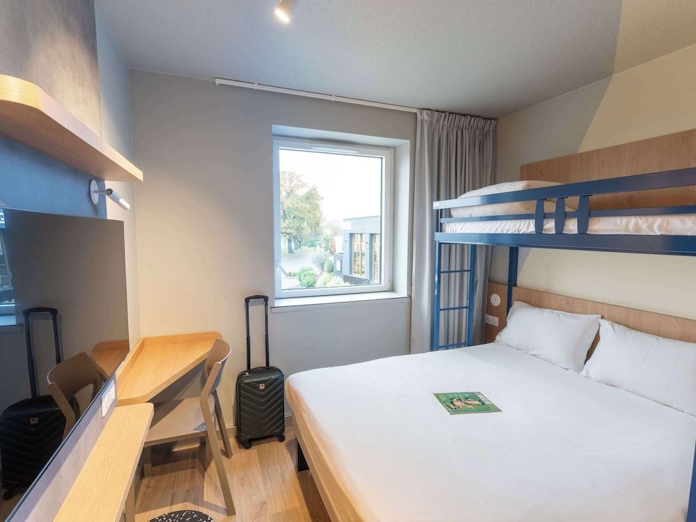 ibis budget Rennes Cesson 2 estrelas em Cesson-Sévigné