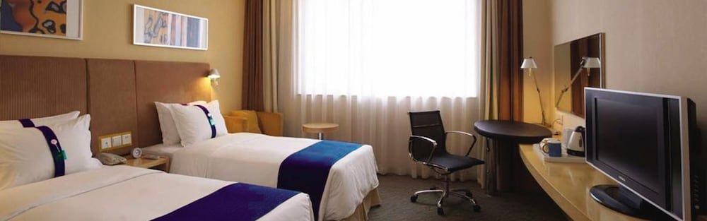 Holiday Inn Express Chifeng Hongshan by IHG 2