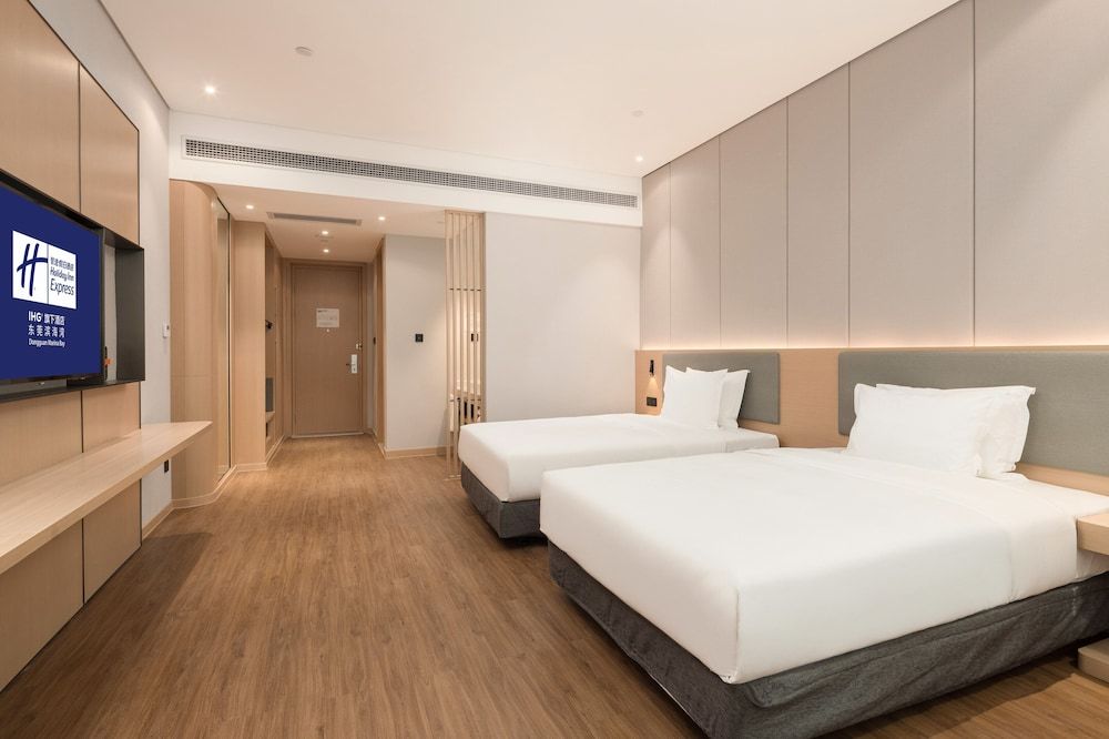 Holiday Inn Express Dongguan Marina Bay by IHG 3