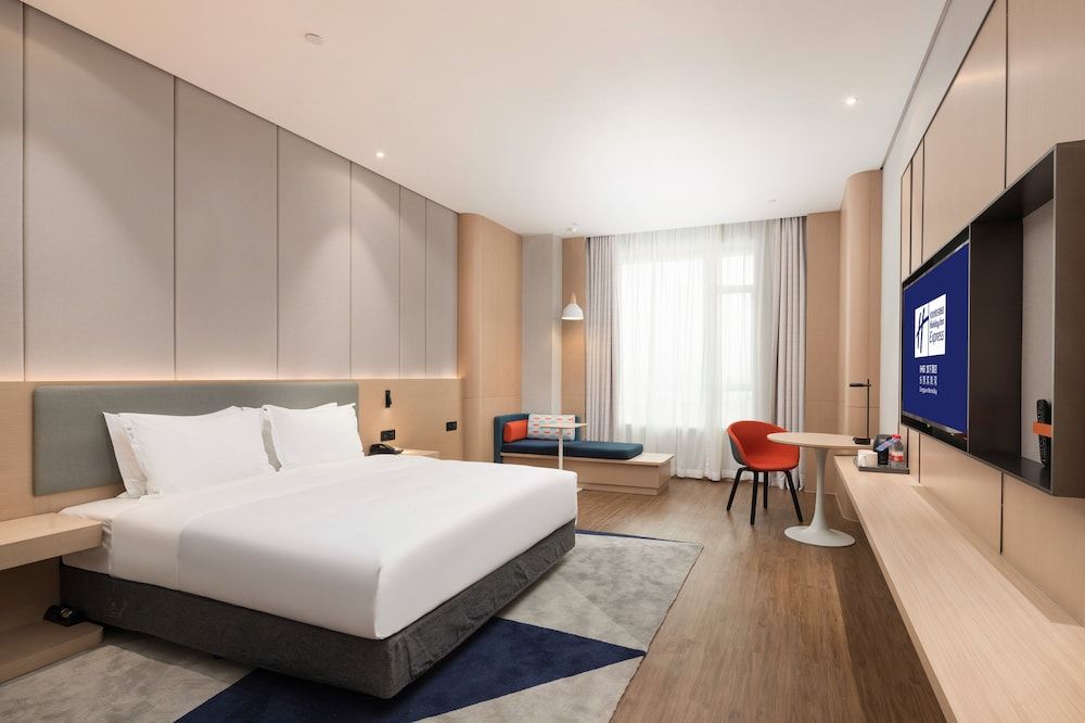 Holiday Inn Express Dongguan Marina Bay by IHG 2
