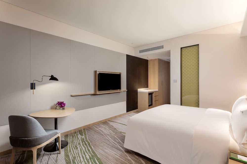 Holiday Inn Guiyang City Center by IHG 2