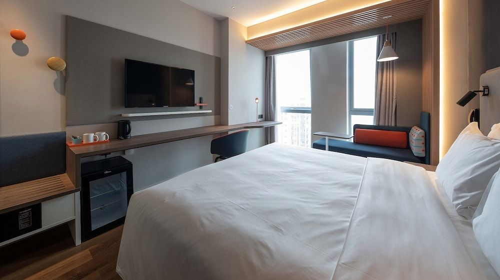 Holiday Inn Express Meishan Dongpo by IHG 2