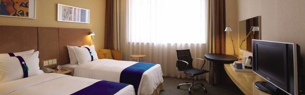 Holiday Inn Express Sanya Bay by IHG 2