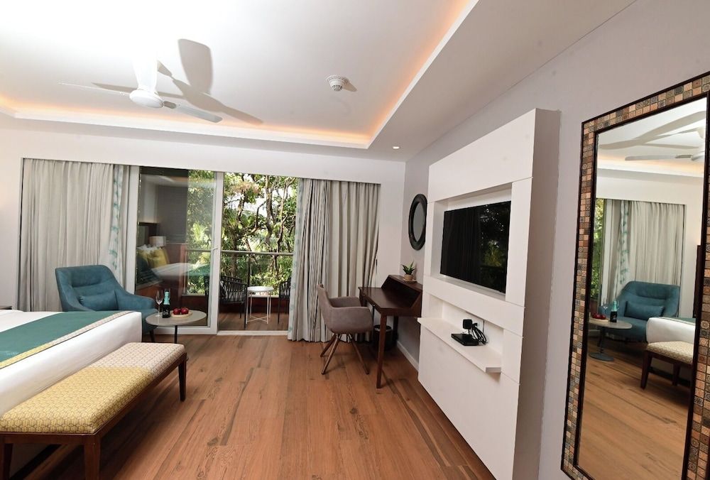 Golden Tulip, Goa Vagator