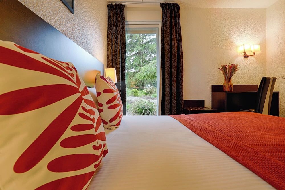 Brit Hotel Le Branhoc 2