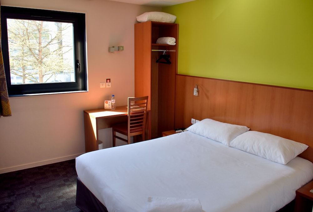 Brit Hotel Confort Rouen Centre 3