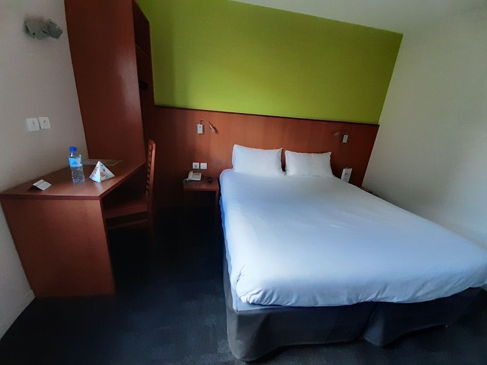 Brit Hotel Confort Rouen Centre 2