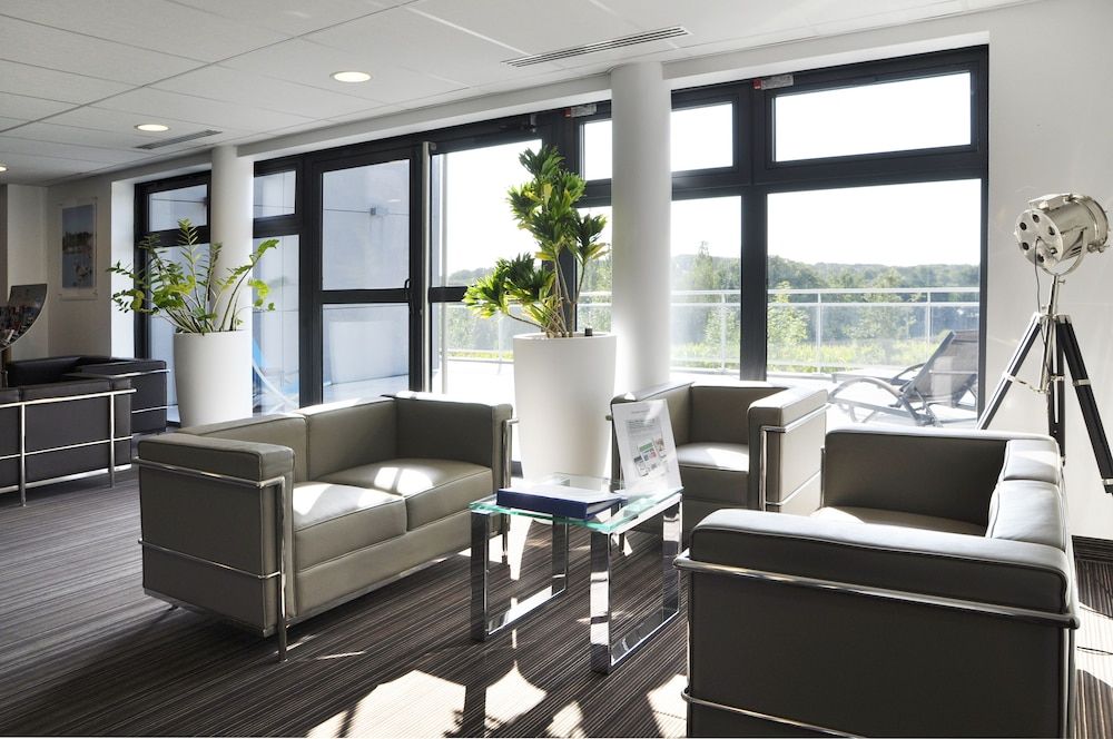 Golden Tulip Pornic Suites 2