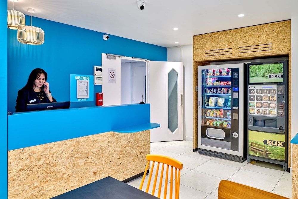 Kyriad Direct Narbonne Sud 2 estrelas em Narbonne