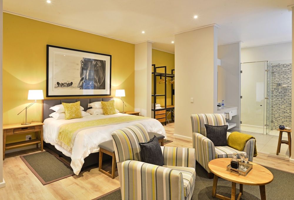 Mantis Founders Lodge 3